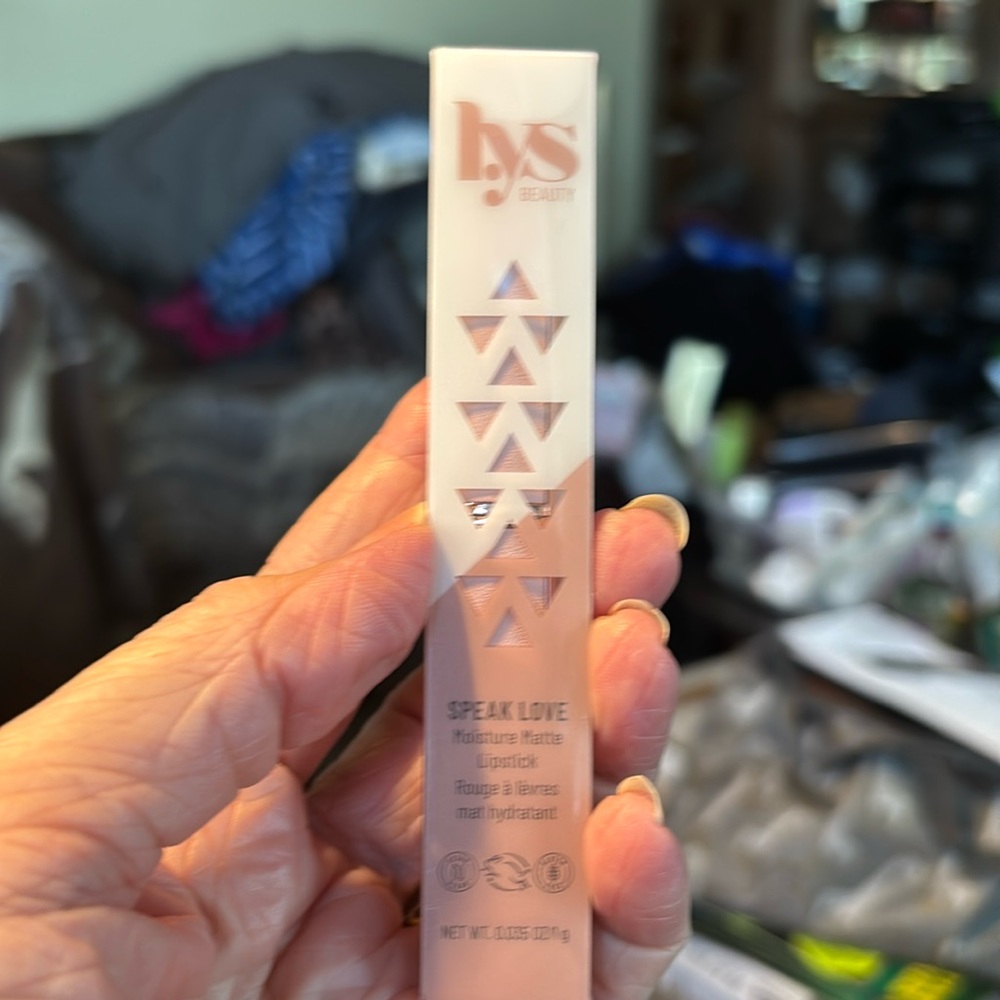 Lys Beauty SPEAK LOVE MOISTURE MATTE LIPSTICK in Sincere.  New Sealed!